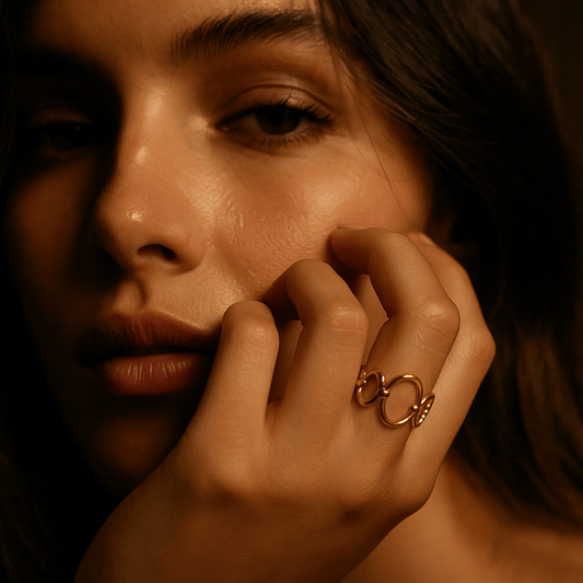 Bague Carezza – Plaqué or 18k & maillons entrelacés