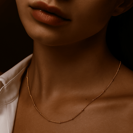 Coffret Sorella – Collier, bracelet & boucles dorés design sculptural