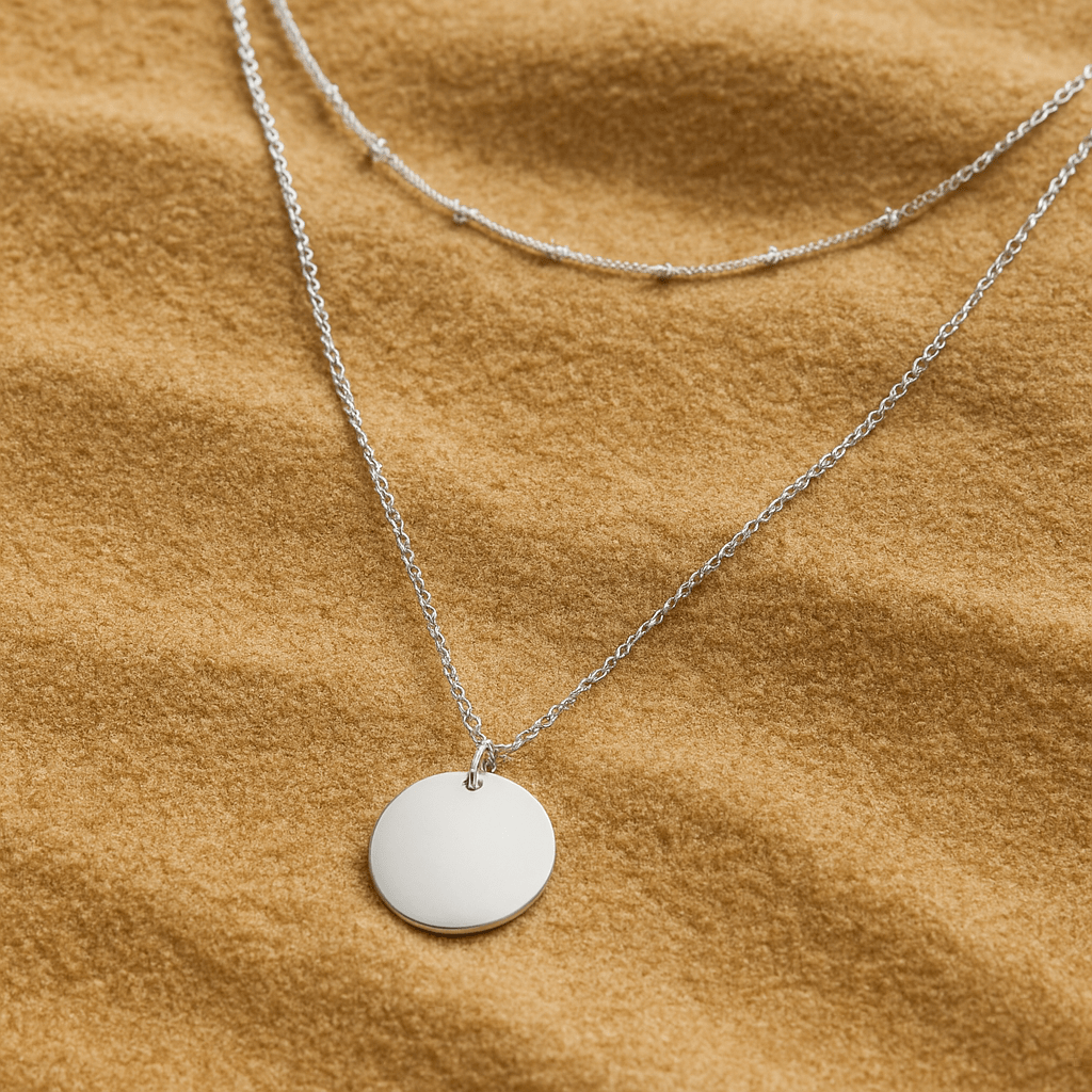 Collier Semplicità – Double chaîne & médaillon | L’Atelier de Malte Argent