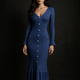 Robe Longue Maëlys – Robe en maille boutonnée femme manches évasées Bleu / S