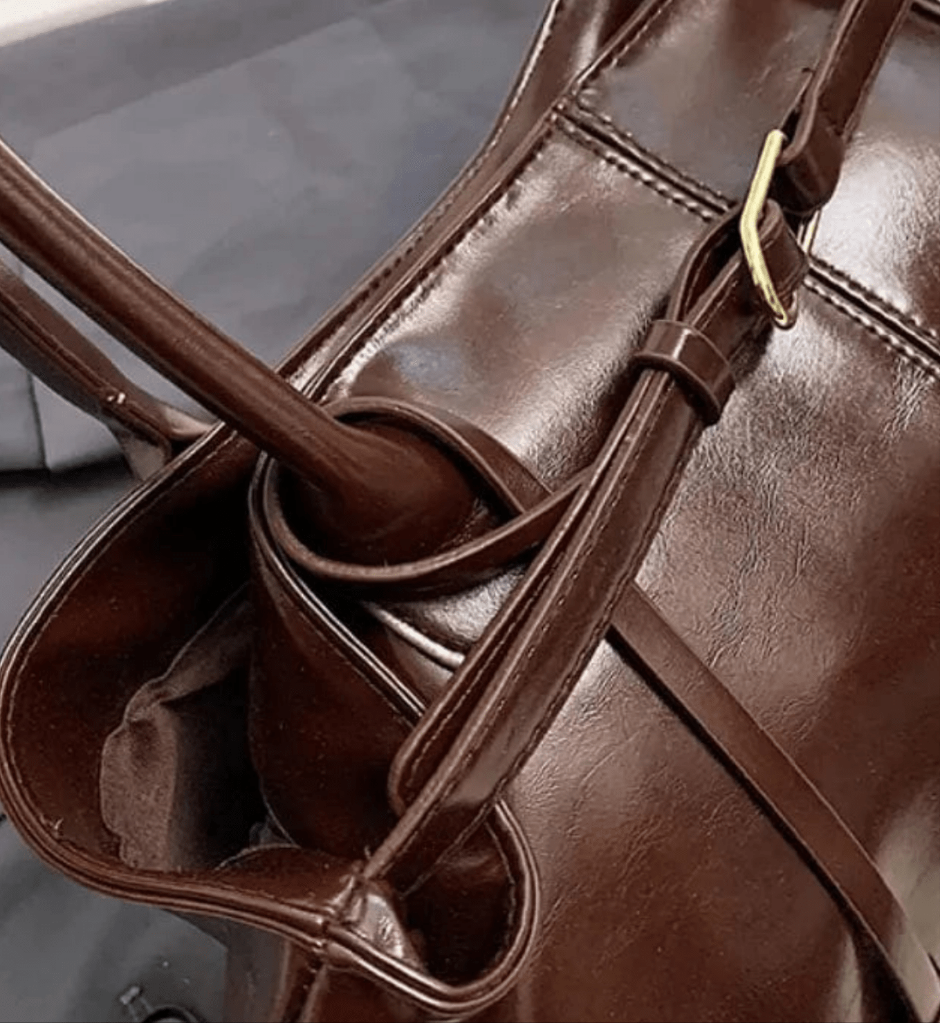 Sac à main femme Vera – cuir vegan verni | L’Atelier de Malte