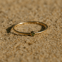 Bague Colori – Plaqué or & pierre de naissance | L’Atelier de Malte Aout-Peridot / 5
