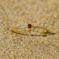 Bague Colori – Plaqué or & pierre de naissance | L’Atelier de Malte Janvier-Siam / 5