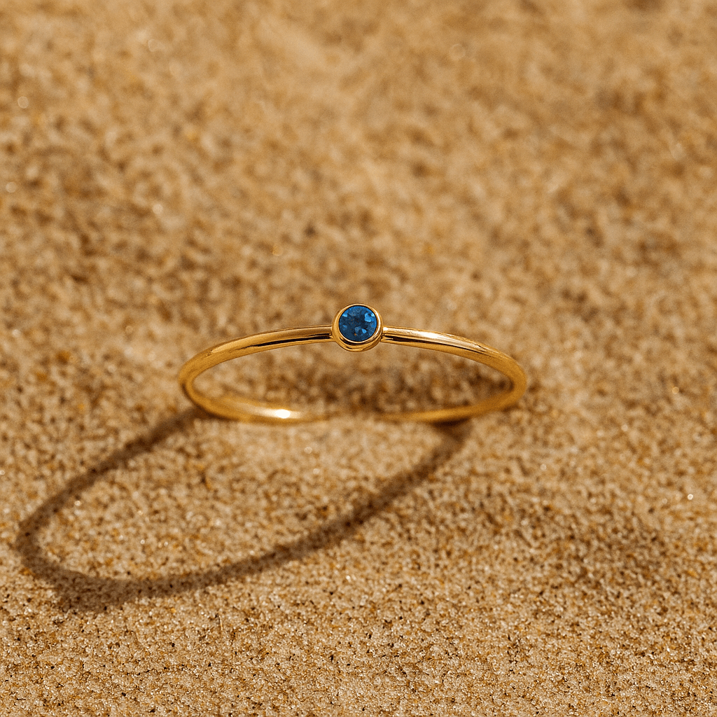 Bague Colori – Plaqué or & pierre de naissance | L’Atelier de Malte Mars-Sapphire Clair / 5