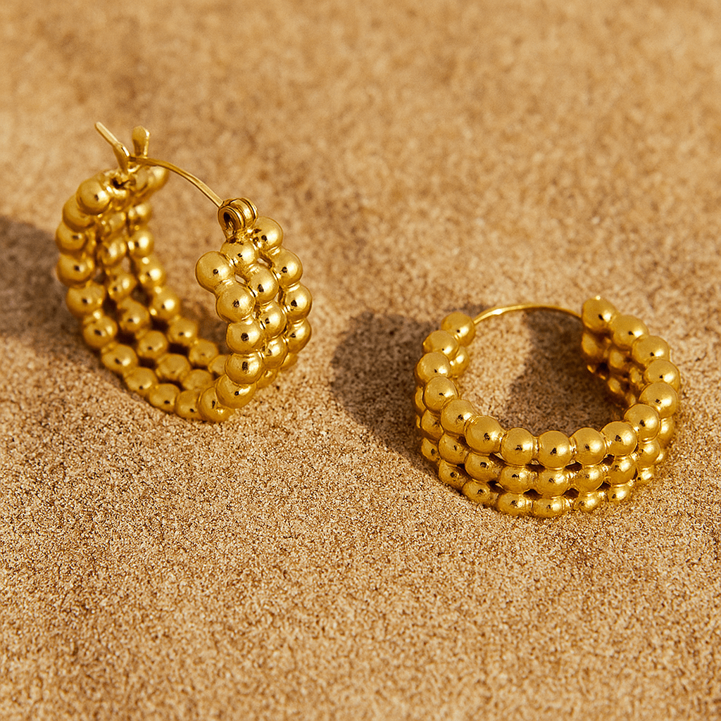 Boucles Dolcezza – Plaqué or 18k & créoles perlées | L’Atelier de Malte