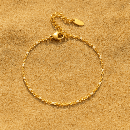 Bracelet Camilla – Perles émaillées bleu & or 14k | L’Atelier de Malte Blanc