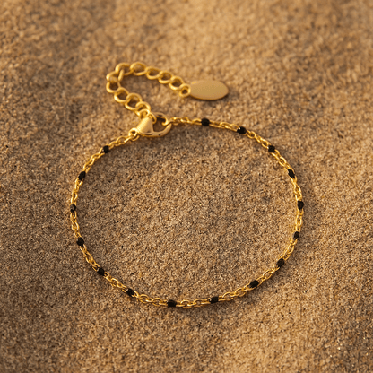 Bracelet Camilla – Perles émaillées bleu & or 14k | L’Atelier de Malte Noir