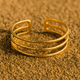 Bracelet manchette Libertà – Doré martelé | L’Atelier de Malte
