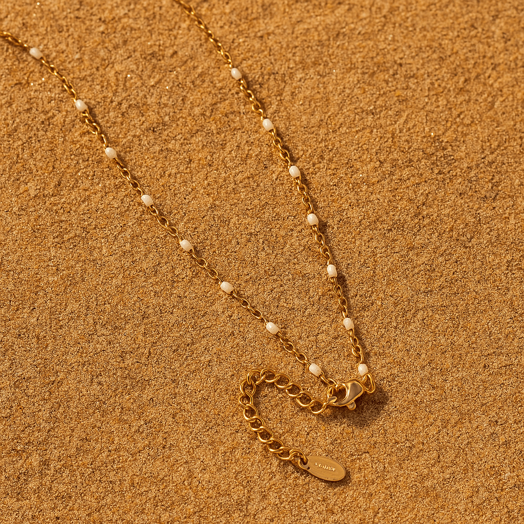 Collier Chaîne dorée & perles émaillées | Camilla L’Atelier de Malte Blanc