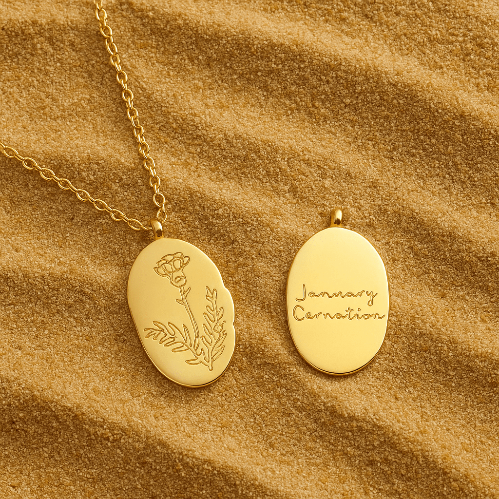 Collier Primavera – Fleur du mois & médaillon gravé L’Atelier de Malte Janvier