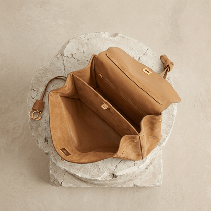 Sac Moira – Cabas daim véritable & intérieur cuir | L’Atelier de Malte