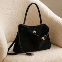 Sac Moira Notte – cabas en daim noir & fermoir or | L’Atelier de Malte